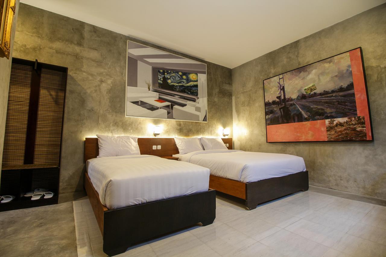 Watu Agung Guest House Magelang Exterior photo